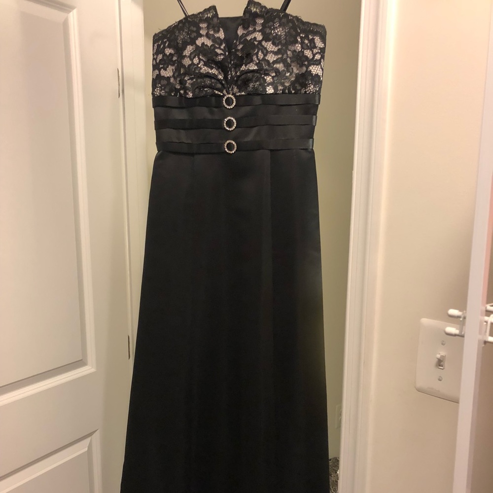 Long Strapless Gown